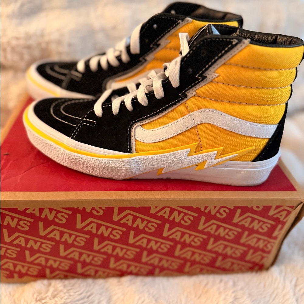 Vans High-Top Sneakers in Black, Yellow & White